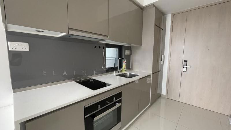 J Gateway, 2 Gateway Drive, Boon Lay / Jurong / Tuas, 1 Bedroom, 474 sqft, Condominium For Rent, by Elaine Hong Ai Lian, 25103088 - PropertyGuru.com.sg
