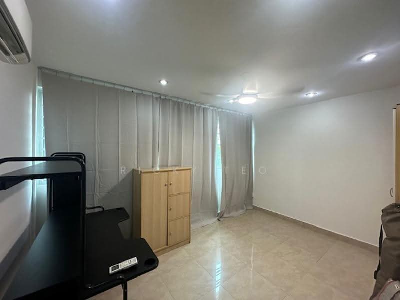 1 Queen's Road, 1 Queen's Road, Tanglin / Holland / Bukit Timah, 4 Bedrooms, 1,324 sqft, HDB Flat For Rent, by Ricky Teo, 25103319 - Study - PropertyGuru.com.sg