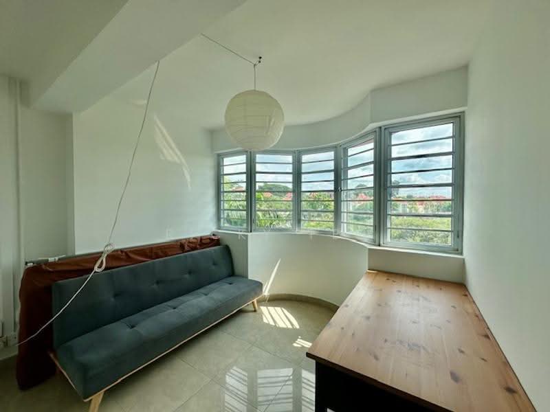 1 Queen's Road, 1 Queen's Road, Tanglin / Holland / Bukit Timah, 4 Bedrooms, 1,324 sqft, HDB Flat For Rent, by Ricky Teo, 25103319 - Living Room - PropertyGuru.com.sg