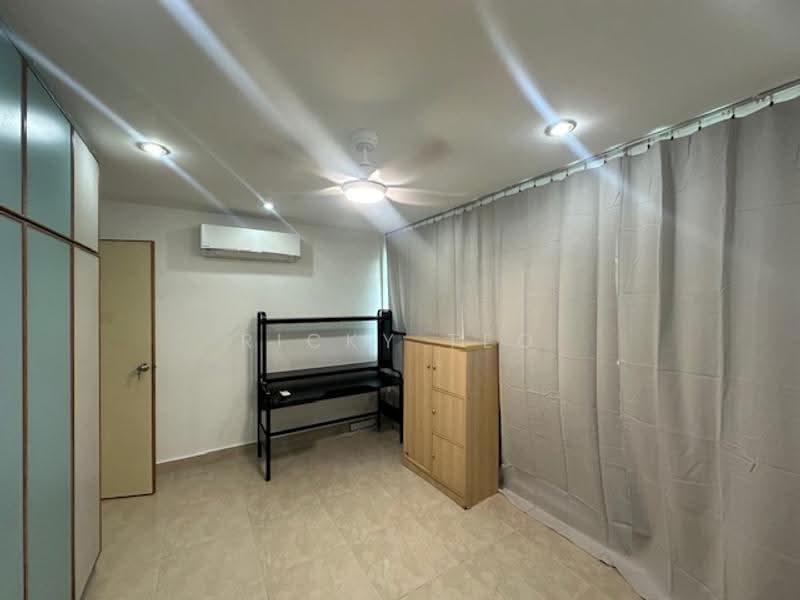 1 Queen's Road, 1 Queen's Road, Tanglin / Holland / Bukit Timah, 4 Bedrooms, 1,324 sqft, HDB Flat For Rent, by Ricky Teo, 25103319 - Study - PropertyGuru.com.sg