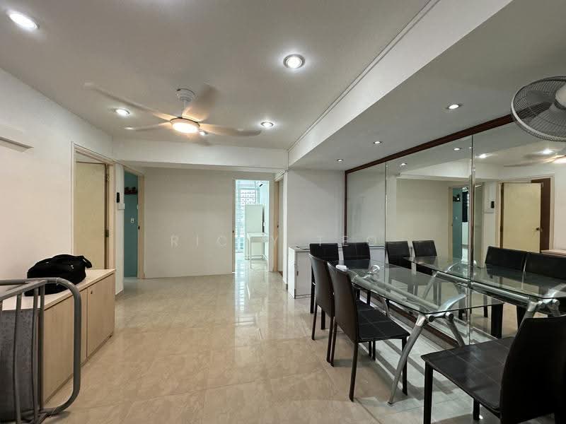 1 Queen's Road, 1 Queen's Road, Tanglin / Holland / Bukit Timah, 4 Bedrooms, 1,324 sqft, HDB Flat For Rent, by Ricky Teo, 25103319 - Dining Room - PropertyGuru.com.sg