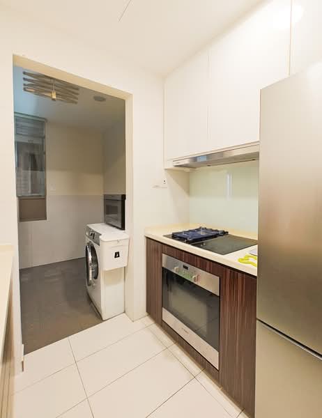 Coastal Breeze Residences Condominium For Sale at S$ 1,450,000 | PropertyGuru Singapore