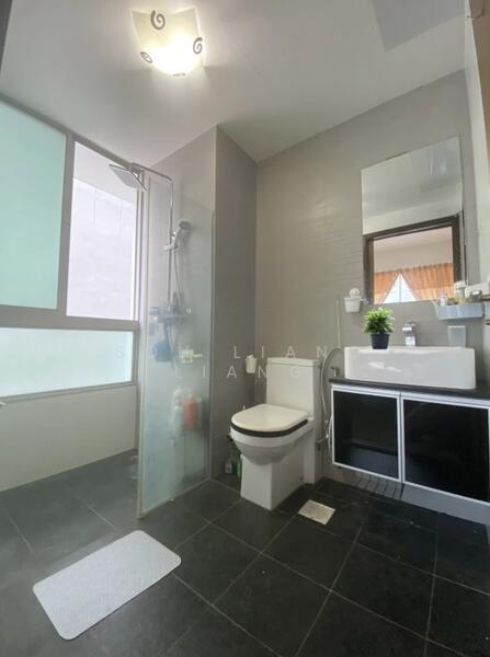 For a 2 bedroom apartment, this bathroom size is generous.