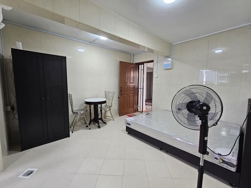 199 Boon Lay Drive, 199 Boon Lay Drive, 1 Bedroom, 200 sqft, HDB Flat For Rent, by Ian Ho, 25104497 - PropertyGuru.com.sg