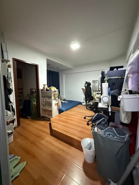 For Rent - 587 Woodlands Drive 16