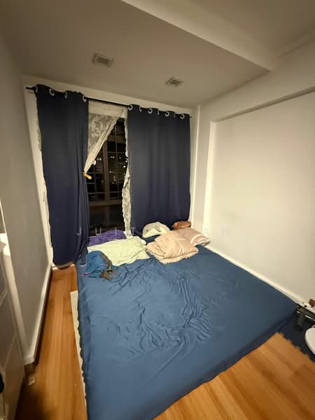 For Rent - 587 Woodlands Drive 16