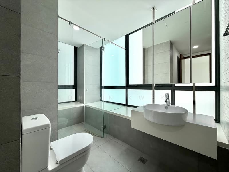 The Suites @ Central, 57-57A Devonshire Road, 1 Bedroom, 657 sqft, Condominium For Rent, by Adrian Kwek, 25104699 - PropertyGuru.com.sg