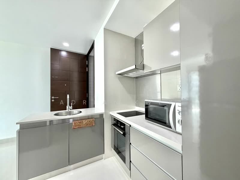 The Suites @ Central, 57-57A Devonshire Road, 1 Bedroom, 657 sqft, Condominium For Rent, by Adrian Kwek, 25104699 - PropertyGuru.com.sg