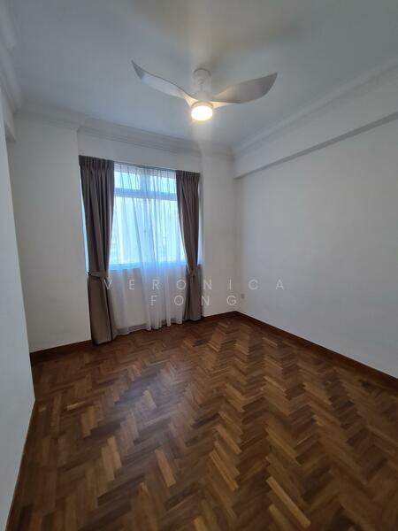 La Crystal, 160 Killiney Road, 3 Bedrooms, 1,259 sqft, Condominium For Rent, by Veronica Fong, 25105973 - PropertyGuru.com.sg