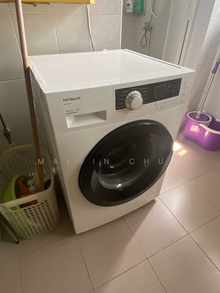 313 Ubi Avenue 1, 313 Ubi Avenue 1, Room Rental, 120 sqft, HDB Flat For Rent, by Malvin Chua, 25106351 - Washing machine available - PropertyGuru.com.sg