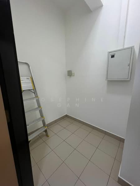 Regent Heights, 52 Bukit Batok East Avenue 5, 2 Bedrooms, 1,023 sqft, Condominium For Rent, by Josephine Gan, 25108597 - PropertyGuru.com.sg