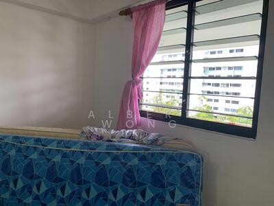 For Rent - 561 Ang Mo Kio Avenue 10