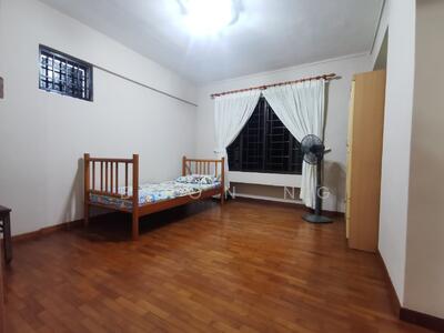 For Rent - 581 Pasir Ris Street 53