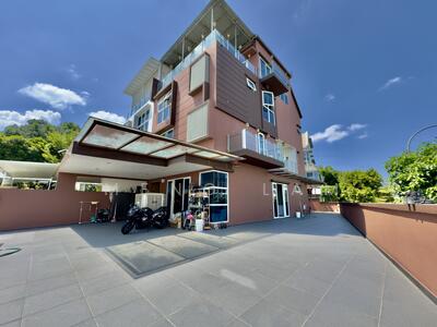 For Sale - Wak hassan drive