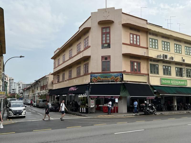 Rare Corner Retail Shop along Geylang Road with prominent visibility and high footfall for rent, Geylang Road, Eunos / Geylang / Paya Lebar, 2,127 sqft, Food & Beverage For Rent, by Tommy Teo, 25110392 - CommercialGuru.com.sg