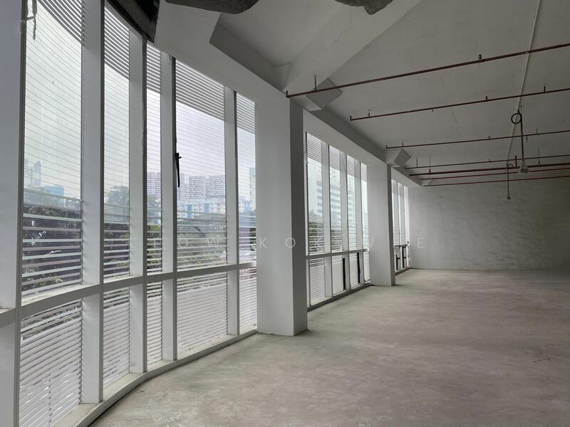 Off cbd office / showroom 5mins walk to 2 mrt stations - freehold b1 industrial building, , 4,600 sqft, Other Retail For Rent, by Leow Kok Wee, 25110768 - CommercialGuru.com.sg