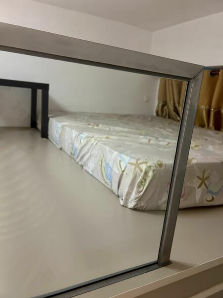 J Gateway, 6 Gateway Drive, 2 Bedrooms, 678 sqft, Condominium For Rent, by Loo Siew Hong 秀凤, 25111053 - Master room with Queen bed (upper deck)  - PropertyGuru.com.sg