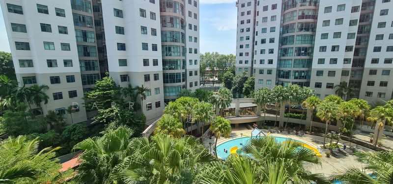 Summerdale, 10 Boon Lay Drive, 3 Bedrooms, 1,399 sqft, Condominium For Rent, by Darren Lim, 25111717 - PropertyGuru.com.sg