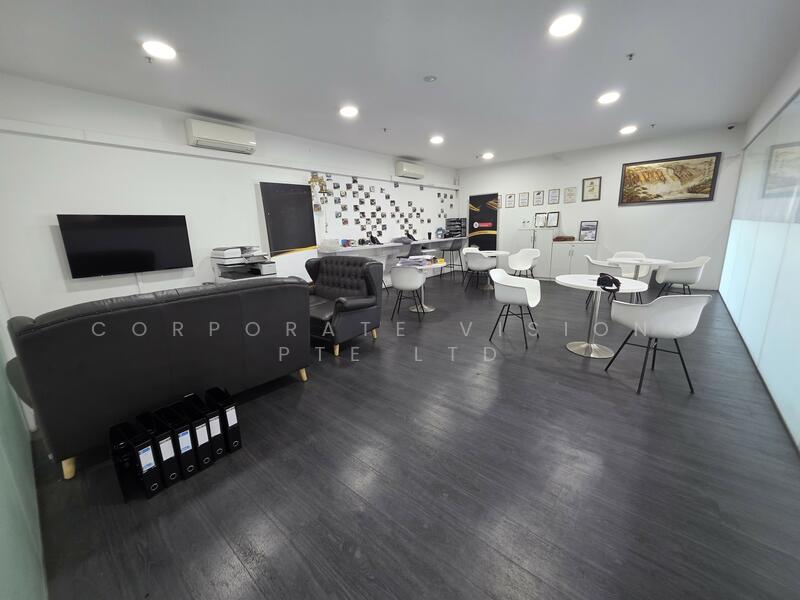 Furniture/Car Display/Hardware cum storage/Excellent Frontage/along Kranji Road (Carros Ctr), Jalan Lam Huat, 8,700 sqft, Factory / Workshop (B2) For Rent, by CAROL, 25111815 - CommercialGuru.com.sg