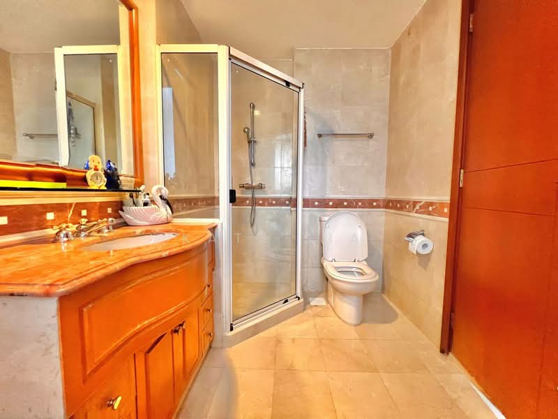 Seasons Park Condominium For Sale at S$ 1,600,000 | PropertyGuru Singapore