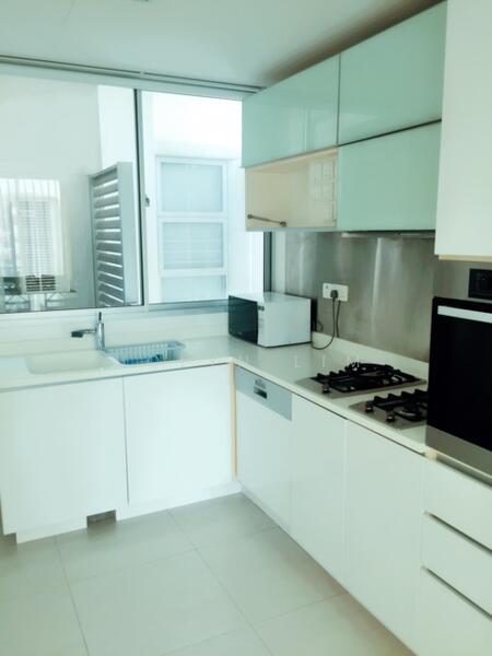 Cairnhill Residences, 31 Cairnhill Circle, 3 Bedrooms, 1,174 sqft, Apartment For Rent, by Jolyn Lim, 25112090 - PropertyGuru.com.sg