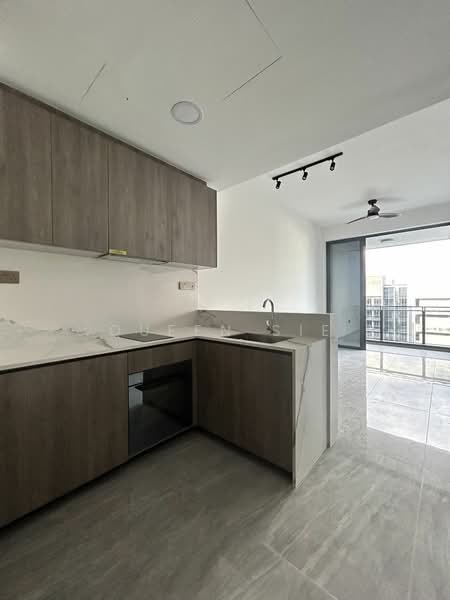 Leedon Green, 36 Leedon Heights, 1 Bedroom, 538 sqft, Condominium For Rent, by Queen Sie, 25112215 - PropertyGuru.com.sg