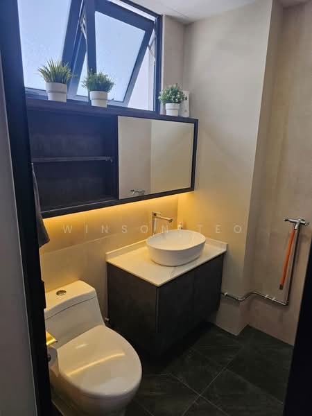 Oxley BizHub 2, 62 Ubi Road 1, 1,025 sqft, Light Industrial (B1) For Rent, by Winson Teo, 25112955 - CommercialGuru.com.sg