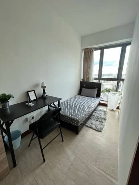 For Rent - The Madeira