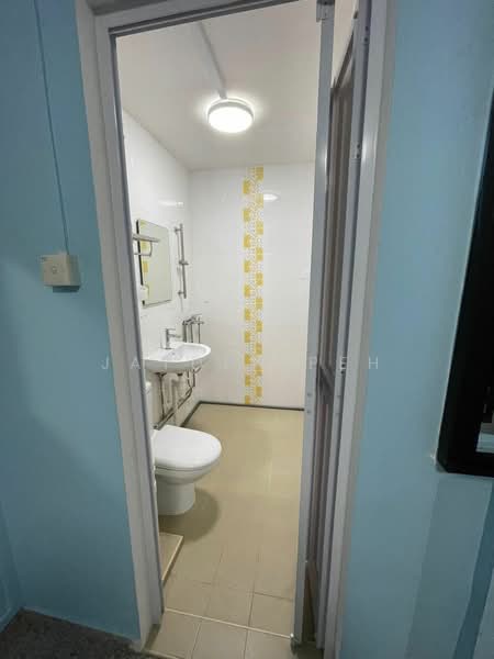 328 Serangoon Avenue 3, 328 Serangoon Avenue 3, Room Rental, 200 sqft, HDB Flat For Rent, by Jayden Peh, 25113042 - PropertyGuru.com.sg