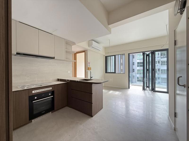 THE SHOREFRONT, 165 JALAN LOYANG BESAR, Changi Airport / Changi Village, 2 Bedrooms, 775 sqft, Condominium For Sale, by Clifton Toh (阿杜), 25113281 - Kitchen - PropertyGuru.com.sg