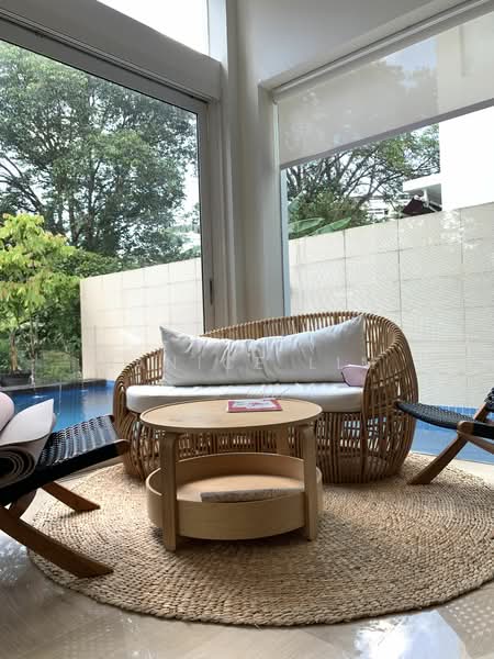 1km to Henry Park Primary, Modern Bungalow, Holland road, sixth avenue, 6 Bedrooms, 7,050 sqft, Good Class Bungalow For Rent, by Janice Lim, 25113414 - PropertyGuru.com.sg