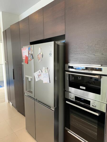 1km to Henry Park Primary, Modern Bungalow, Holland road, sixth avenue, 6 Bedrooms, 7,050 sqft, Good Class Bungalow For Rent, by Janice Lim, 25113414 - PropertyGuru.com.sg