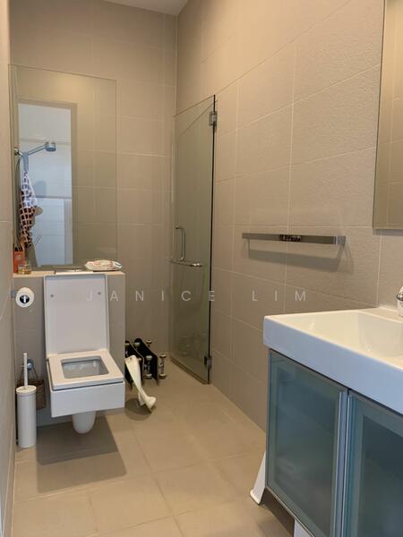1km to Henry Park Primary, Modern Bungalow, Holland road, sixth avenue, 6 Bedrooms, 7,050 sqft, Good Class Bungalow For Rent, by Janice Lim, 25113414 - PropertyGuru.com.sg