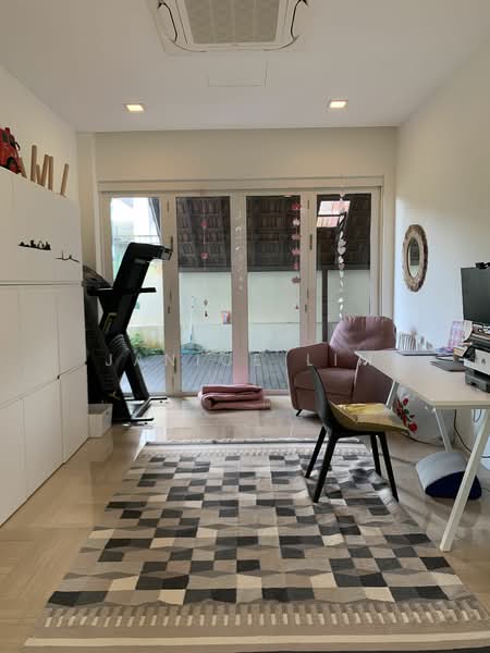 1km to Henry Park Primary, Modern Bungalow, Holland road, sixth avenue, 6 Bedrooms, 7,050 sqft, Good Class Bungalow For Rent, by Janice Lim, 25113414 - PropertyGuru.com.sg