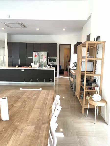 1km to Henry Park Primary, Modern Bungalow, Holland road, sixth avenue, 6 Bedrooms, 7,050 sqft, Good Class Bungalow For Rent, by Janice Lim, 25113414 - PropertyGuru.com.sg