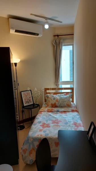 Burlington Square, 175 Bencoolen Street, Room Rental, 150 sqft, Apartment For Rent, by Rachel Lim, 25113602 - PropertyGuru.com.sg