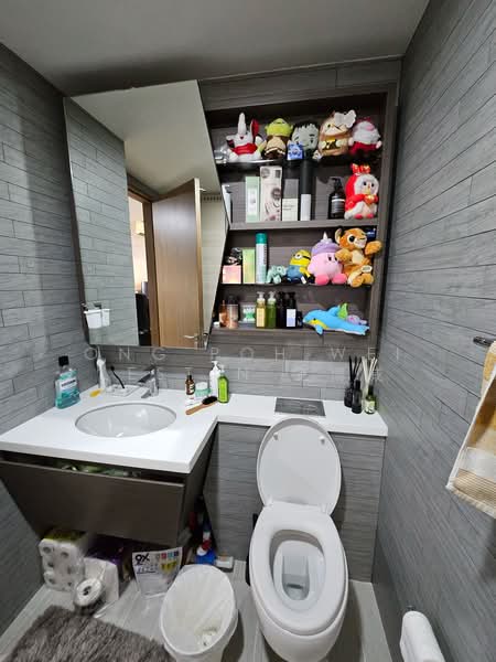 V on Shenton, 5 Shenton Way, 1 Bedroom, 452 sqft, Condominium For Rent, by Ong Poh Wei Lestin 王博威, 25113937 - PropertyGuru.com.sg