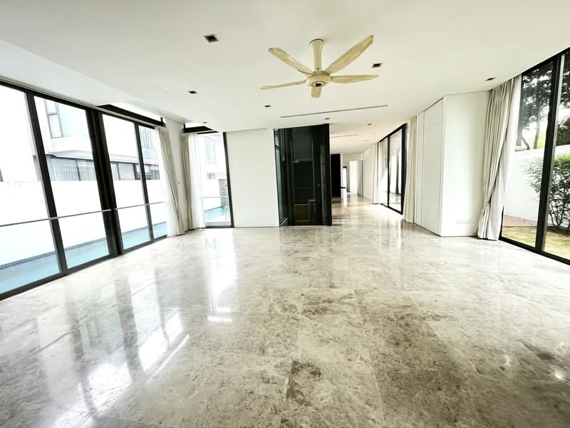 See Video in Listing! Stunning Bungalow w Lift Pool near Australian American, Dunsfold Drive, 7 Bedrooms, 6,100 sqft, Bungalow House For Rent, by Amy Chew, 25114075 - PropertyGuru.com.sg