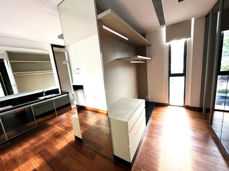 4 Beautiful Detached - One call view all Near Australian, Stamford American School, Dunsfold Drive, 7 Bedrooms, 6,100 sqft, Bungalow House For Rent, by Amy Chew, 25114075 - PropertyGuru.com.sg