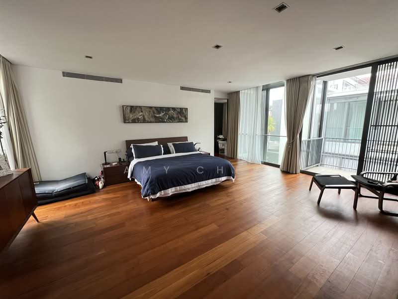 4 Beautiful Detached - One call view all Near Australian, Stamford American School, Dunsfold Drive, 7 Bedrooms, 6,100 sqft, Bungalow House For Rent, by Amy Chew, 25114075 - PropertyGuru.com.sg