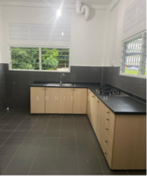 For Rent - Wessex Estate 17 Woking Road #02
