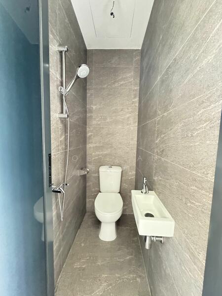 Van Holland, 186 Holland Road, 4 Bedrooms, 1,593 sqft, Condominium For Rent, by Joey Huttons, 25115217 - PropertyGuru.com.sg