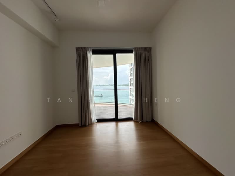 Cape Royale, , 3 Bedrooms, 1,905 sqft, Condominium For Sale, by Tan Soo Cheng, 25115351 - PropertyGuru.com.sg