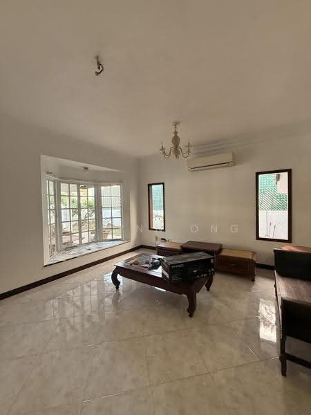 Loyang Terrace, Loyang Terrace, Changi Airport / Changi Village, 4 Bedrooms, 3,500 sqft, Semi-Detached House For Rent, by Julynn Ong, 25115782 - PropertyGuru.com.sg