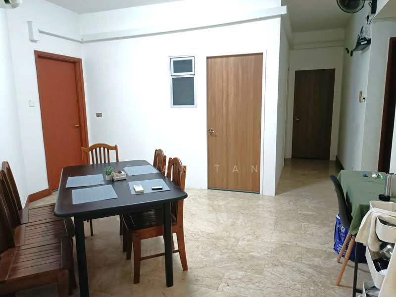 Parc Oasis, 35 Jurong East Avenue 1, Room Rental, 80 sqft, Condominium For Rent, by Evan Tan, 25115897 - PropertyGuru.com.sg