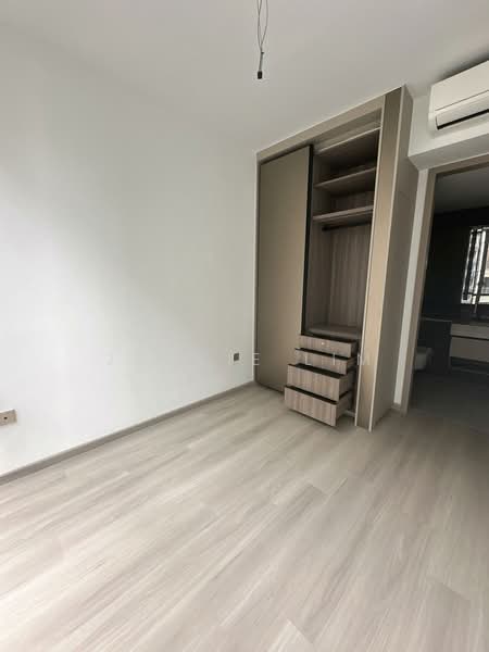 Dairy Farm Residences Condominium For Sale at S$ 1,398,000 | PropertyGuru Singapore