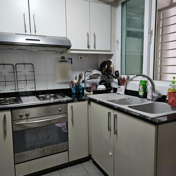 The Warren, 37 Choa Chu Kang Loop, Room Rental, 200 sqft, Condominium For Rent, by Stewart Ang, 25116286 - PropertyGuru.com.sg