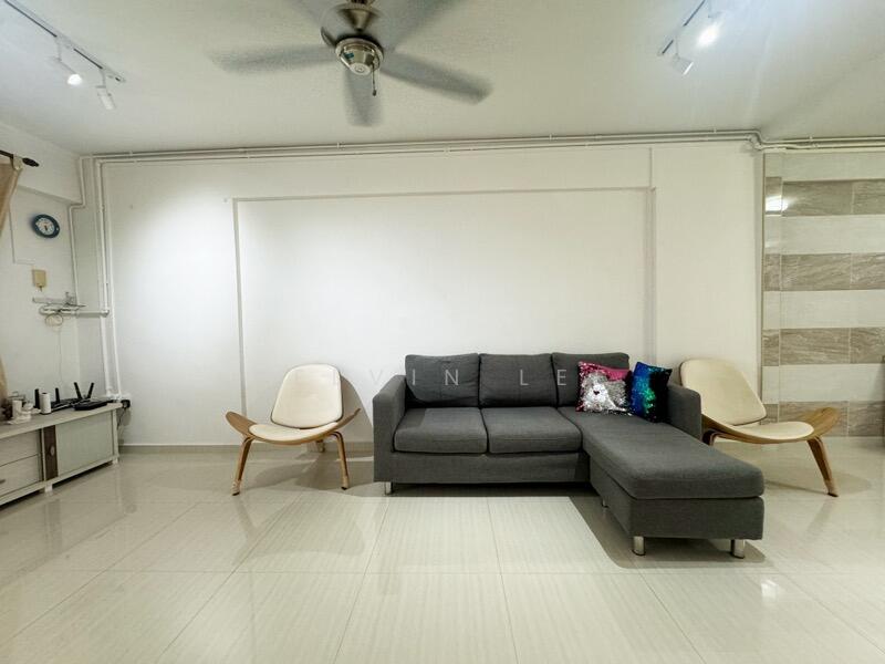 2 Lorong Lew Lian, 2 Lorong Lew Lian, 2 Bedrooms, 688 sqft, HDB Flat For Rent, by Kelvin Lee, 25116518 - PropertyGuru.com.sg