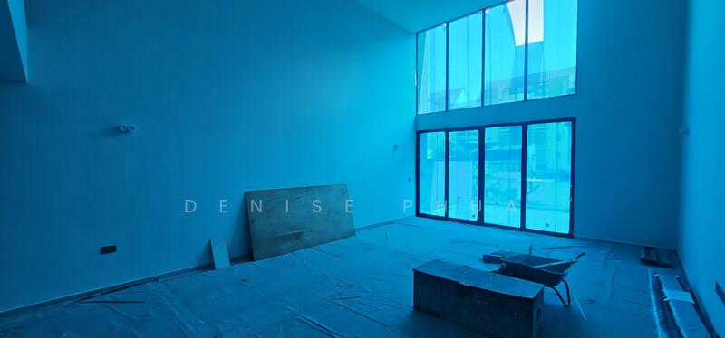 For Sale - ⚡D15 TELOK KURAU 1KM TAONAN⚡Brand New 5 Storey 10,000sqft Built up 6 Ensuites with Pools