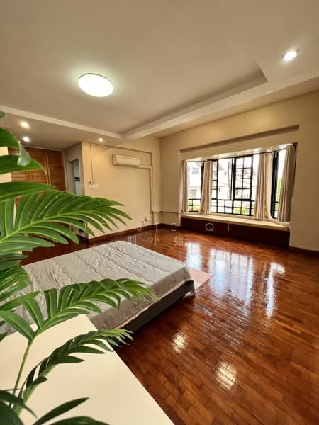 For Rent - Yunnan Gardens